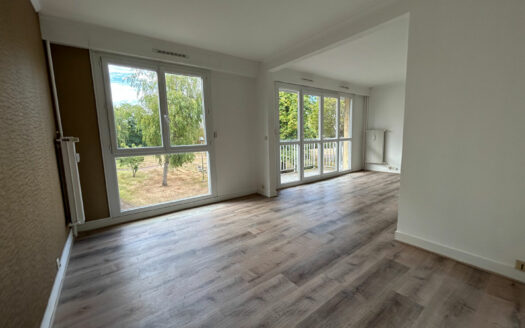 A vendre MONT SAINT AIGNAN Parc de la Scie  F4