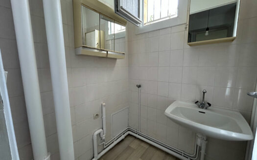 A vendre MONT SAINT AIGNAN Parc de la Scie  F4
