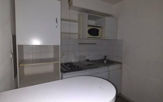 A LOUER F2 meublé de 37m2 - ROUEN