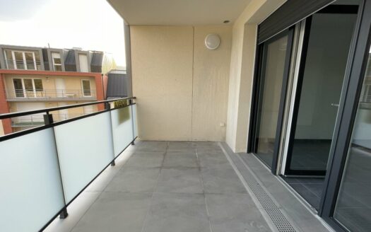 F3 de 68m² - ROUEN - parking - balcon - PINEL