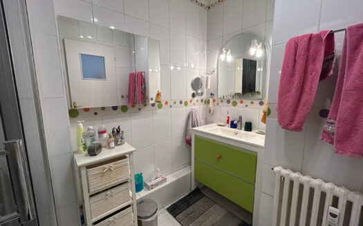 A vendre Appartement F3 Darnétal avec balcon, garage et cave.